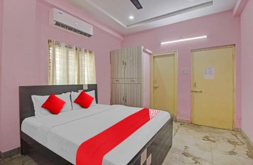 Kukatpally Housing Board Colony Hotel | OYO Flagship Anu prime suites