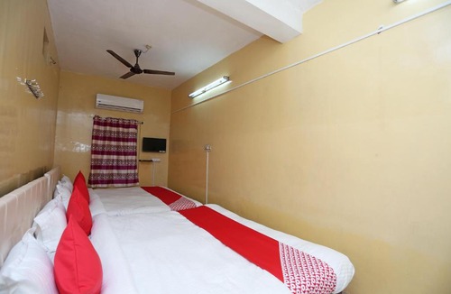 Bhubaneshwar Hotel | OYO Hotel Bhaba Lakshmi