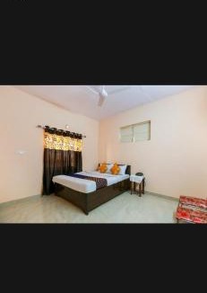 Jabalpur Hotel | Oyo Hotel Green Inn