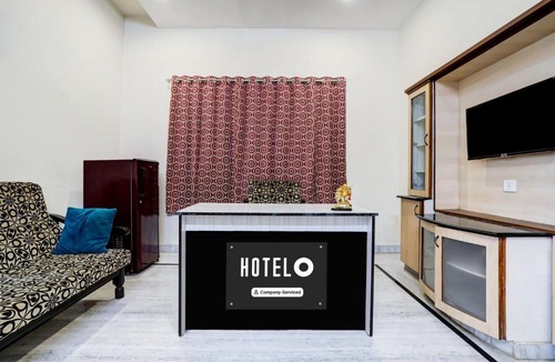 Kakinada Hotel | OYO Hotel O Ashok Nagar Near JNTU College
