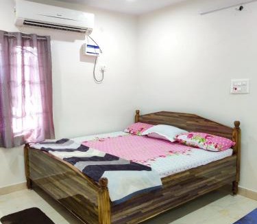 Pithapuram House | P V J RESIDENCY Home Stay