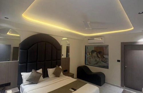 Chandlodiya Hotel | Pacific Villa