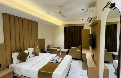 Chandlodiya Hotel | Pacific Villa
