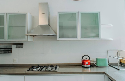 Assagao Apartment | Palette by RÊVE/2BR Duplex/Art Getaway/Shared Pool