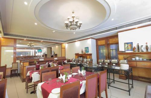 Sayajiganj Hotel | Palette Hotel Surya by CheckIn, Vadodara