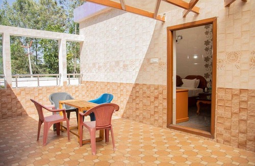 Vadipatti House | Palette Rajas Paradise Villa 3BHK