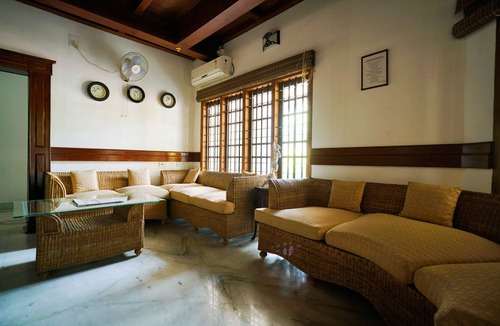 Devikolam Hotel | Palette Resorts- Tapovan Green County