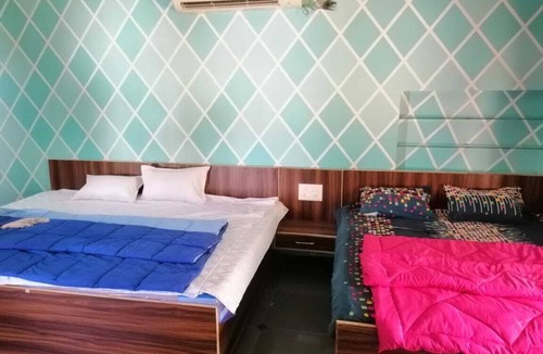 Nasirabad Resort | Palm Farmhouse Resort & Swimming Pool