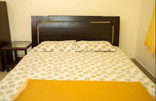 Edapalli Bed & Breakfast | Palm Grove Service Villa
