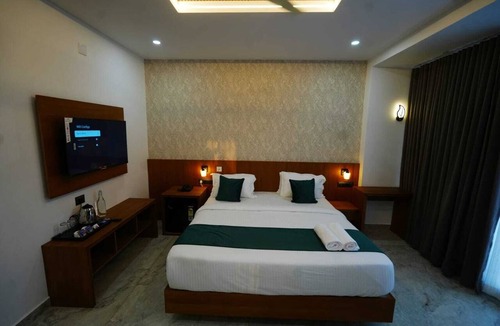 Kuzhuppilly Resort | Palm Wave Beach Resort