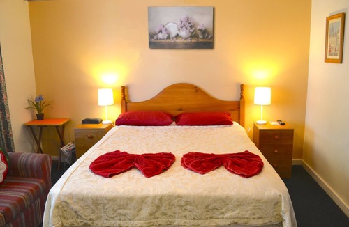 Warwick Bed & Breakfast | Palms Bed & Breakfast