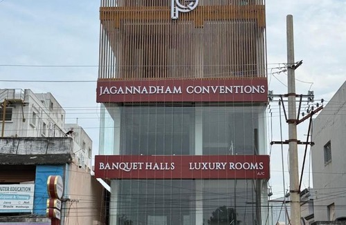 Vizianagaram Hotel | Palukuri's Grand
