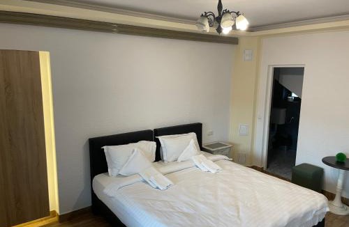 Cimpeni Hotel | Panna Gusto Guest Rooms