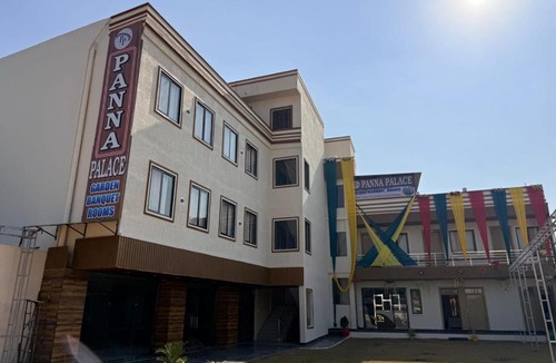Mathura Hotel | Panna Palace Mathura