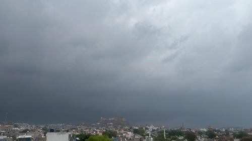 Jodhpur Bed & Breakfast | Panoramic Fortview Penthouse Near Station AC