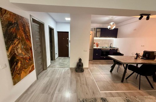 Iasi Apartment | Panoramic Self Check-in Underground Parking