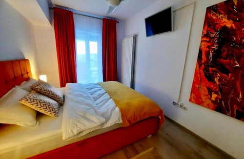 Iasi Apartment | Panoramic Self Check-in Underground Parking