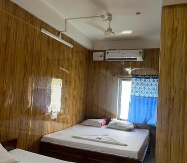 Bakkhali Hotel | Panthanibas momochitte