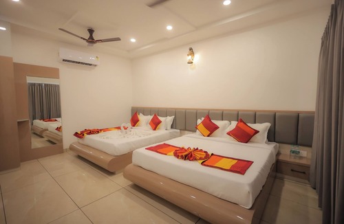 Nathdwara Hotel | Papaya Leaf Comfort Nathdwara