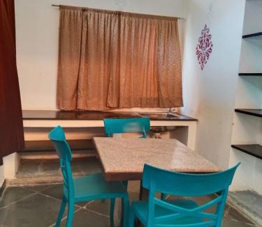 Bommayapalayam Hotel | Paradise Auro Jungle Resort
