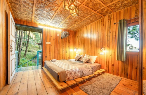 Nainital Hotel | Paradise Pool Resort