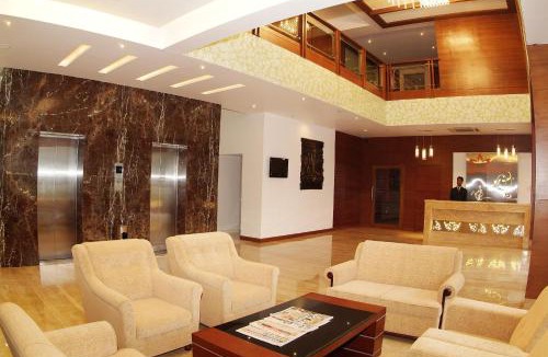 Rajajinagar Hotel | Parijatha Gateway