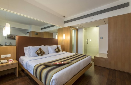 Pune Hotel | Park Ornate
