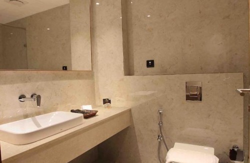 Pallam Hotel | Park Residency Puthuppally