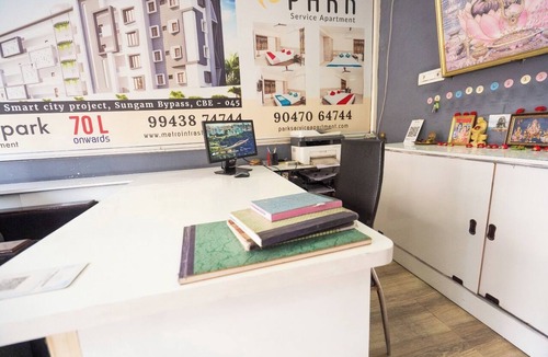 RS Puram Apartment | PARK SERVICE APARTMENT