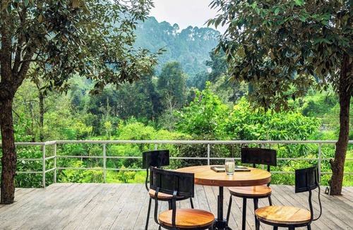 Bhimtal Villa | Park Valley by Ebony Stays – Spacious 6BHK Villa in Bhimtal with Garden Views