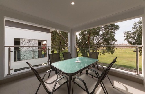 Rockingham Apartment | Parkview Suites 30