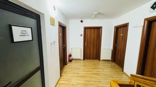 Bughea de Sus House | Pastravaria Bratioara