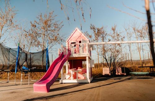 Minastirea Neamt House | Pastravaria Ursu