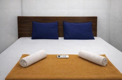 Surat Hotel | Patel's Guest House