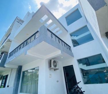 Vrindavan Villa | Peaceful 3BHK Villa near All Mandirs Vrindavan