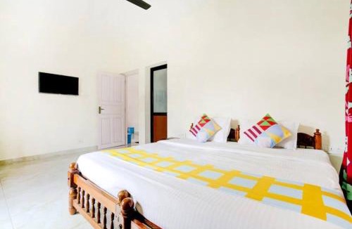 Kochi Villa | Peaceful Living Suite