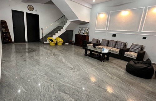 New Delhi House | Peaceful Oasis: Modern 1BR Escape