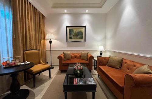 Dharmatala Hotel | Peerless Hotel Kolkata