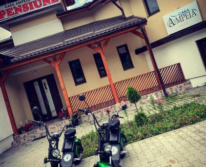 Metes House | Pensiune Casa Ampeia
