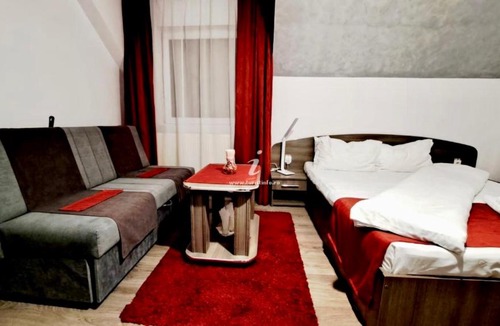 Lupeni House | Pensiunea Adriana Straja
