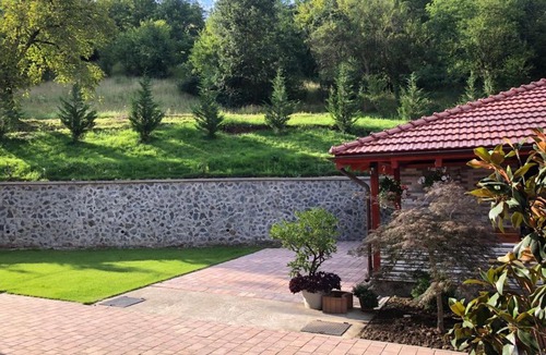 Petris House | Pensiunea Crimar