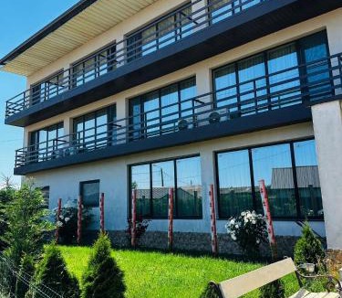 Sulina House | pensiunea delta ideal