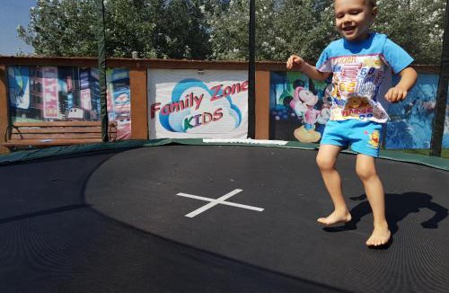 Rosiorii de Vede House | Pensiunea Family Zone