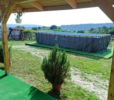 Novaci House | Pensiunea Ileana