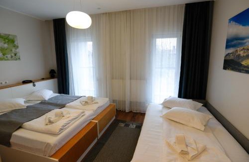 Cimpia Turzii House | Pensiunea La Broscuta