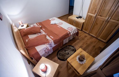 Colibita House | Pensiunea Lia Colibita