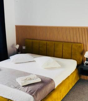 Caciulata House | Pensiunea LOFT Căciulata