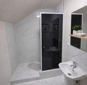 Tulcea Hotel | Pensiunea Pelican Relax Tulcea