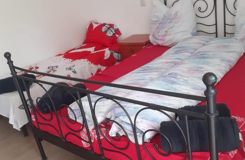Malaiesti House | Pensiunea Pescărie La Nelu