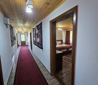 Stramtura House | PENSIUNEA PLAI STRABUN